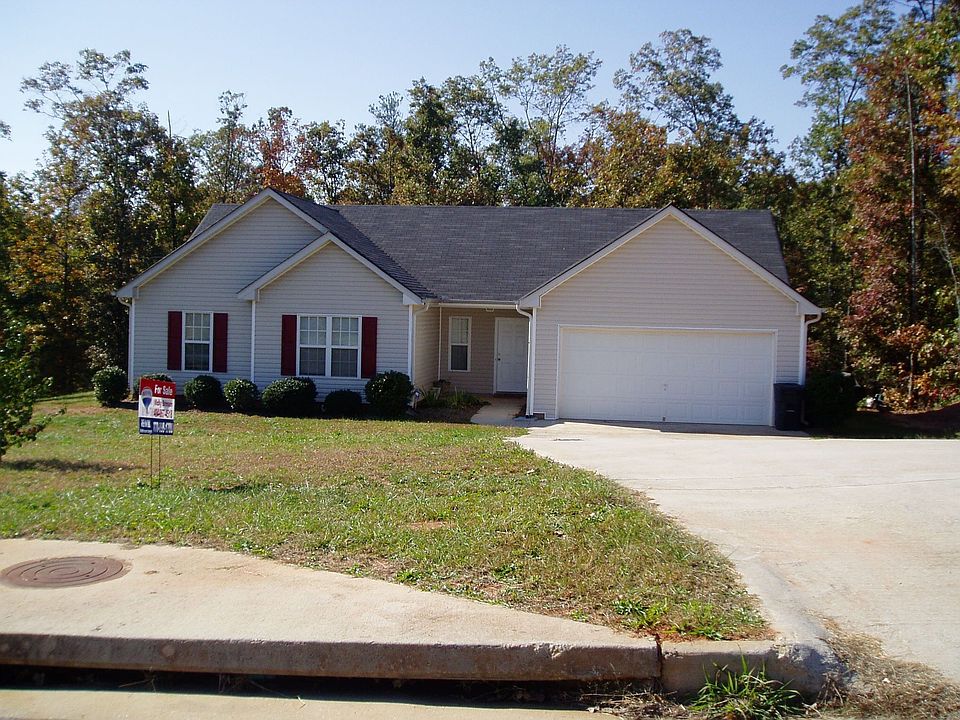 714 Mossy Oak Dr