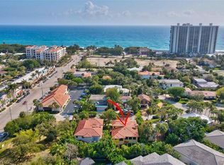 77 SE Olive Way, Boca Raton, FL 33432