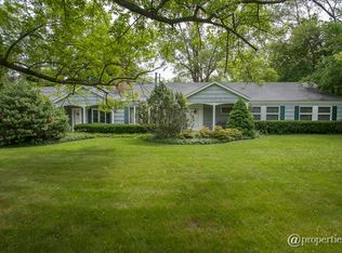 185 Wagner Rd, Northfield, IL 60093