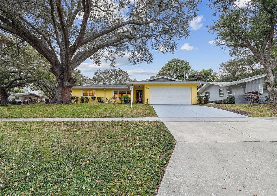 1st image of 1836 CHATEAU DRIVE W
