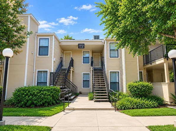 Seville Apartments