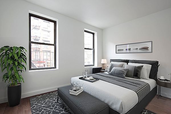 1st image of 510 6th St #B7