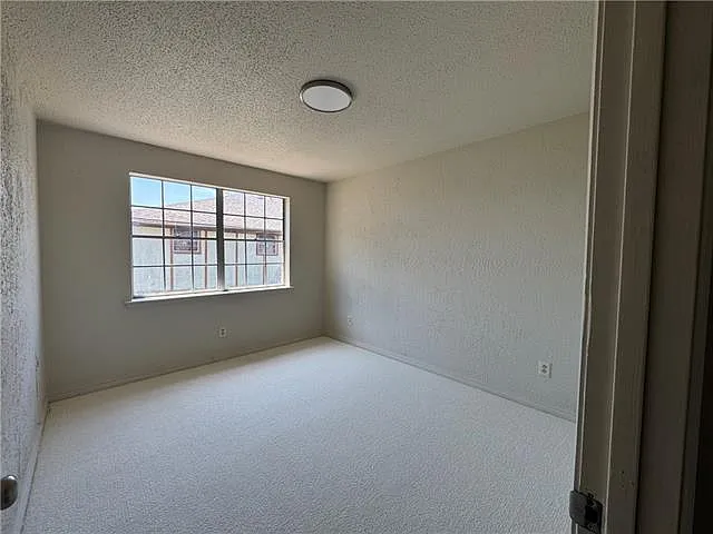 3708 Diane Pl — Photo 11