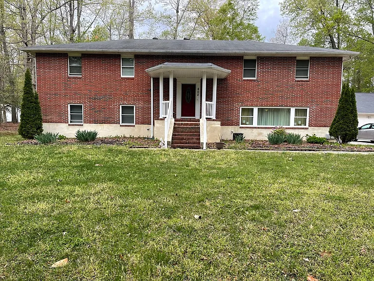 402 Brokenbridge Rd — Photo 10