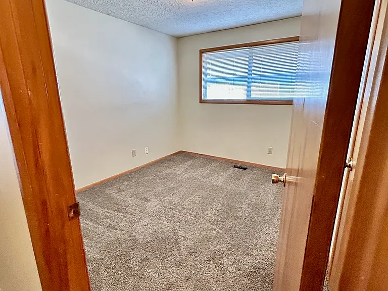 6416 E Evergreen Blvd — Photo 19