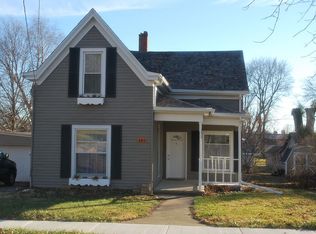 405 E Madison St, Mackinaw, IL