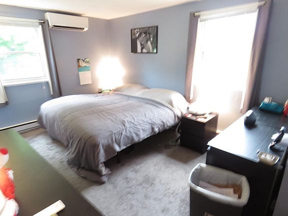 5th image of 570 Plymouth St #1