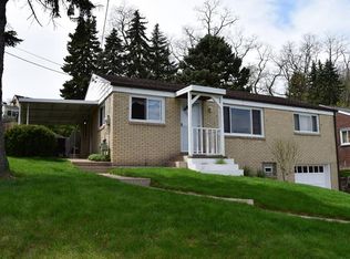 1125 Michael Dr, Pittsburgh, PA 15227