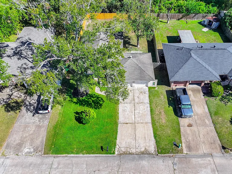 10126 Pine Moss Dr — Photo 4