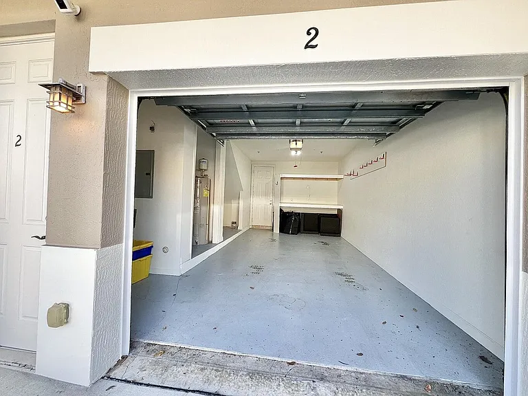 840 Marina Del Ray Ln #2 — Photo 4