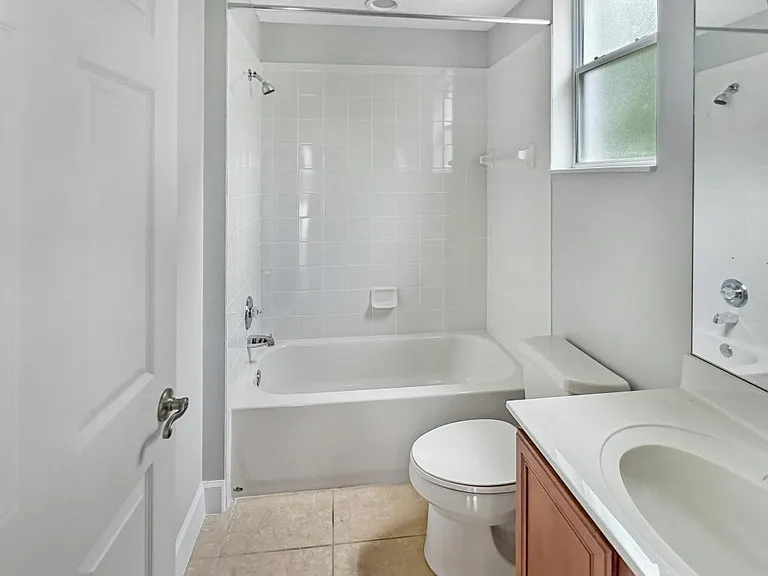 2770 Regal Pine Trl — Photo 5