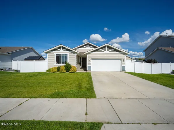 9852 N Berkshire St, Hayden Lake, ID 83835