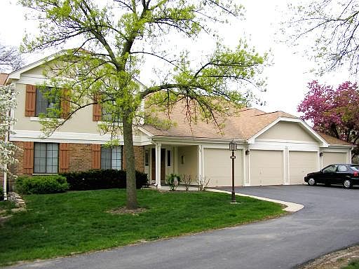 1st image of 390 Thornhill Ct APT D1