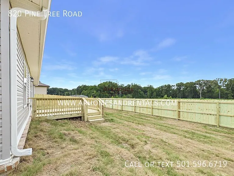 820 Pine Tree Rd — Photo 16