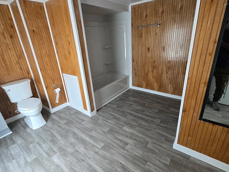 431 Willis St — Photo 9