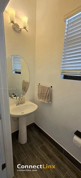 4971 Whispering Way — Photo 3