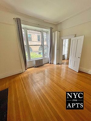 1st image of 2 W 16th St APT 2r