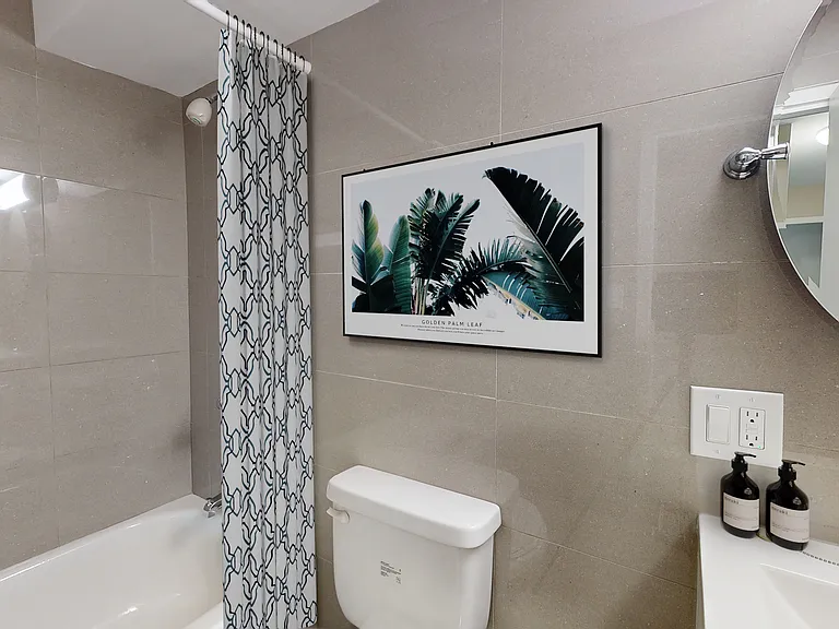 810 Trillium Park — Photo 15