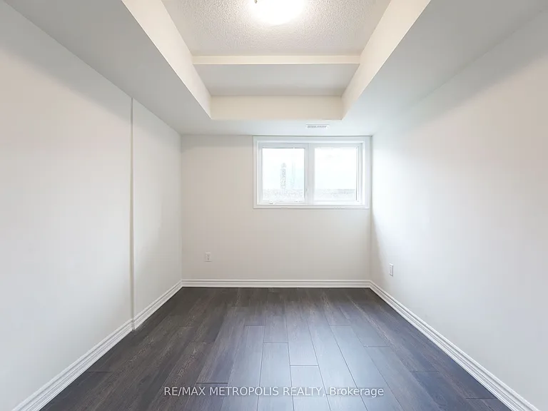 1081 Danforth Rd #125 — Photo 23