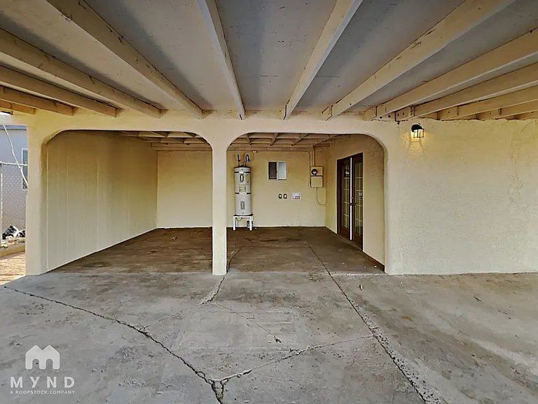1340 Chestnut St — Photo 14