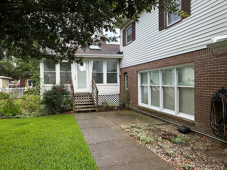 4904 Leatherneck Rd — Photo 4
