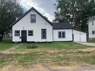 223 W Montgomery St, Niantic, IL 62551