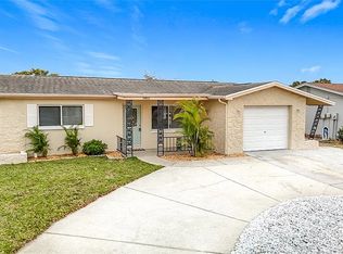9402 Barrington Ln, Port Richey, FL 34668