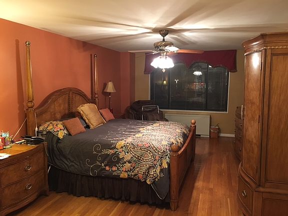 3rd image of 5112 Macarthur Blvd NW APT 205
