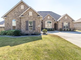 803 Kyler Ln, Bonaire, GA 31005