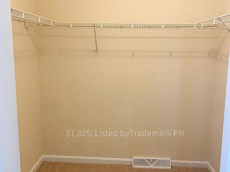 1921 Shady Oak Dr — Photo 11