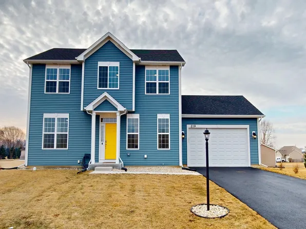 219 Deer Run Trl, Poplar Grove, IL 61065