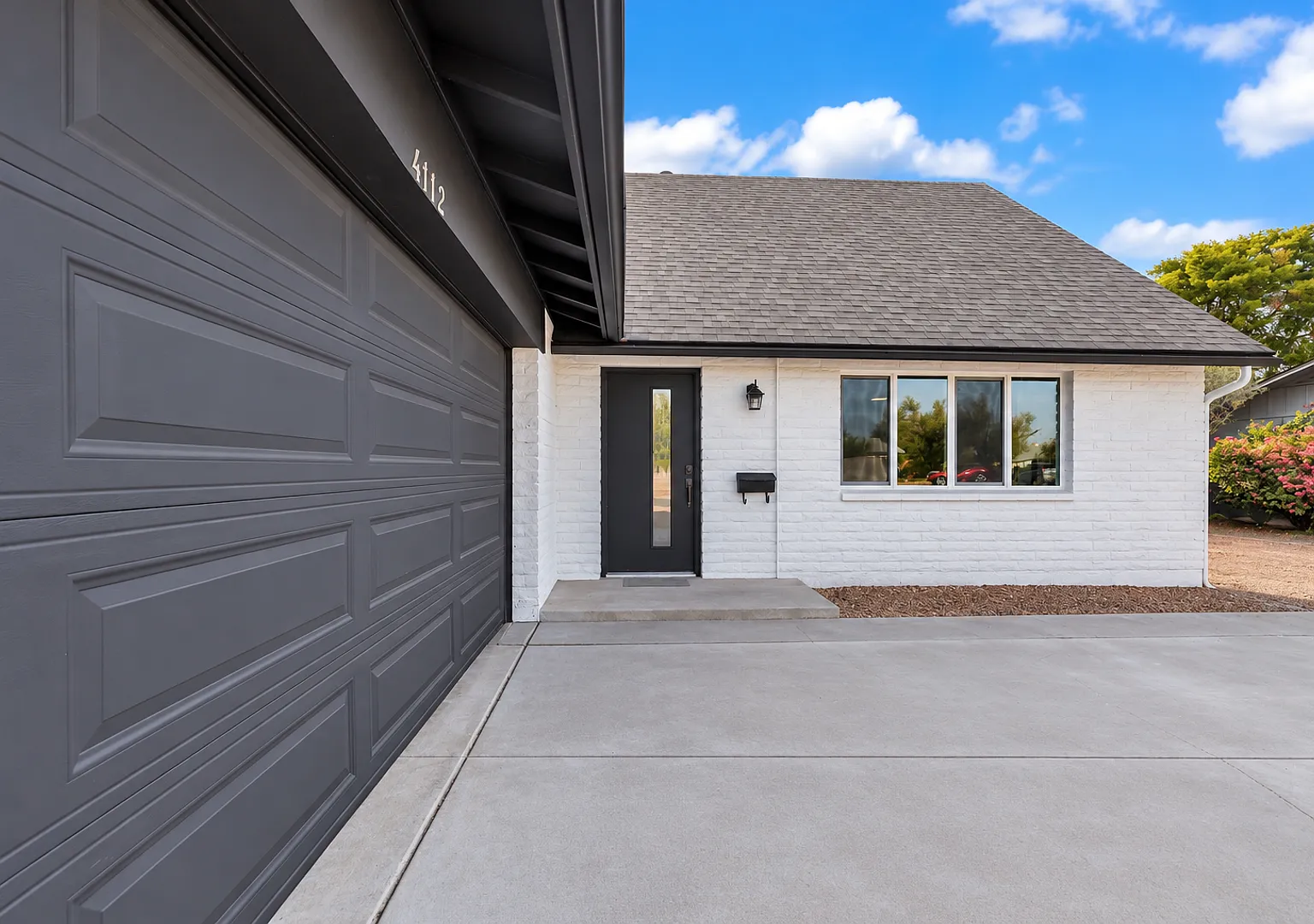 4112 S Grandview, Tempe, AZ 3 Bed + Basement | 2 Bath | 1,678 Sq Ft — Photo 2