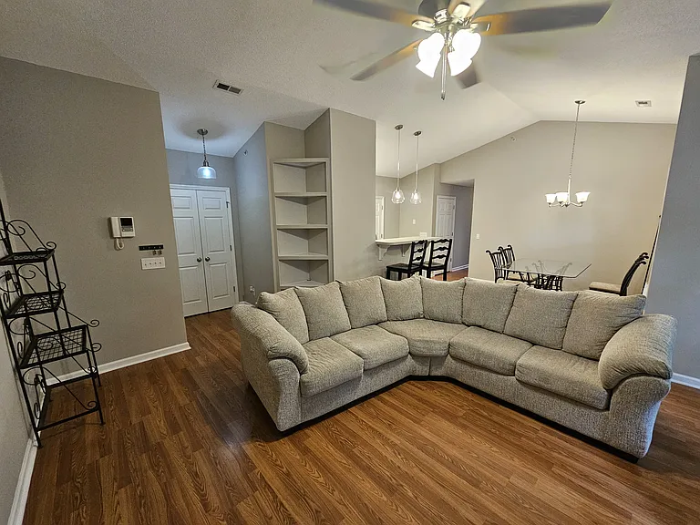 3483 Forestdale Dr #3B — Photo 30