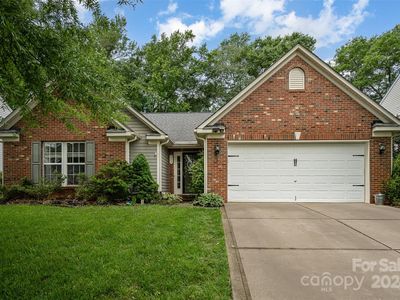 353 Dutchmans Meadow Dr, Mount Holly, NC, 28120