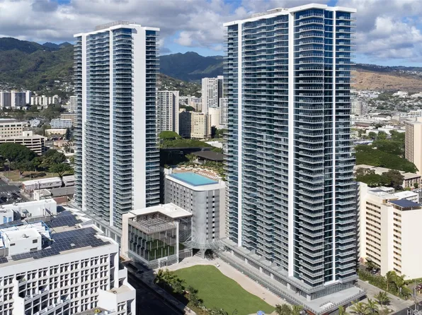 1515 Liona St #2212, Honolulu, HI 96814