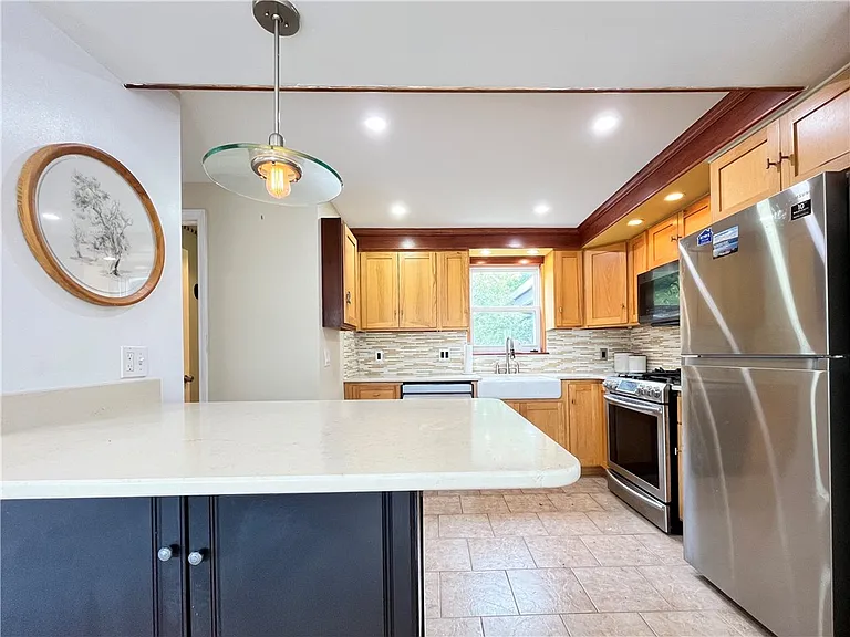 9 Harbour Ln — Photo 17