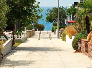 404 16th St, Manhattan Beach, CA 90266