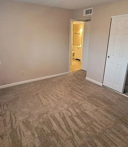 3681 Michigan Ave #4 — Photo 4