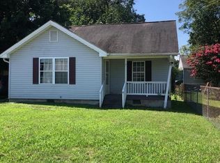 9 Robbins Cir, Lexington, NC 27292