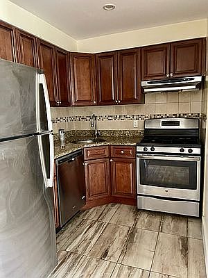 1st image of 30-84 29th St #3B