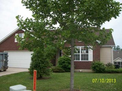 402 Cherokee Ln, Centerville, IN, 47330