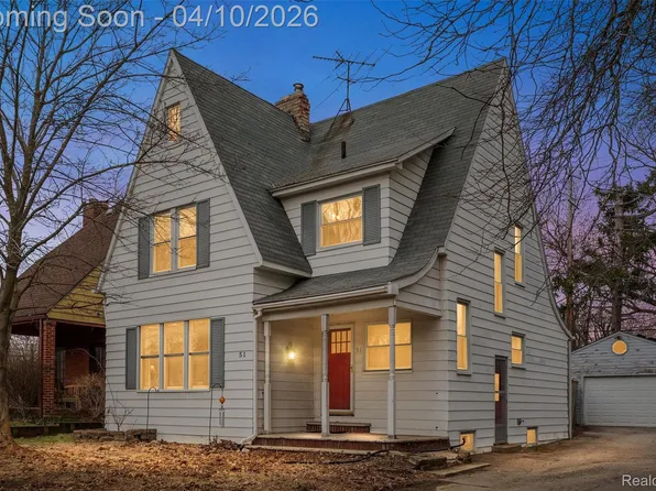 51 Mohawk Rd, Pontiac, MI 48341