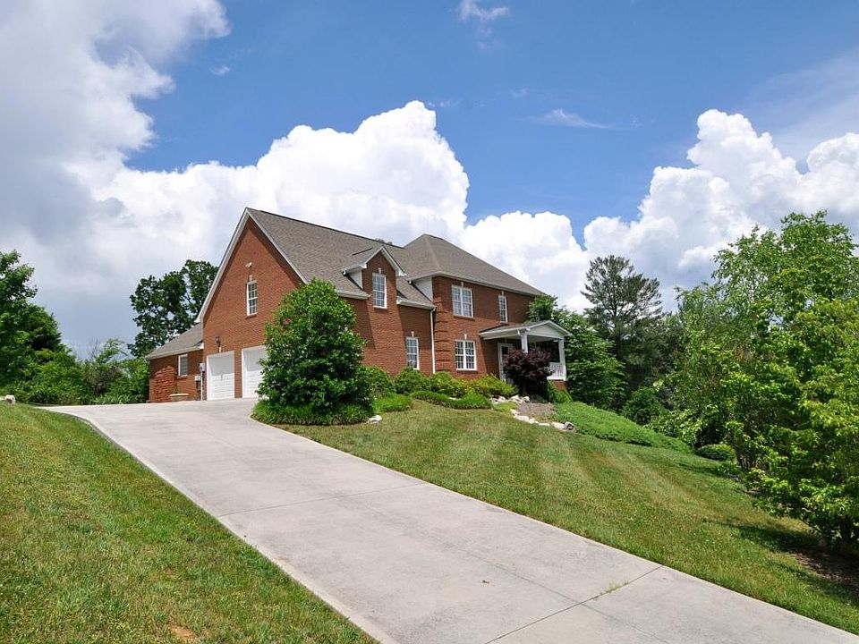 1st image of 3518 Hubbs Crossing Ln #5