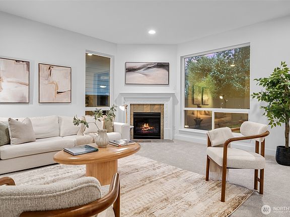 4th image of 4518 NE 2nd Court