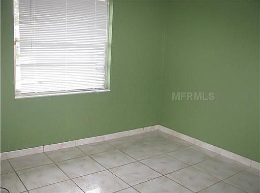 5th image of 2454 Bay Leaf Dr