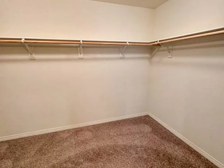 34726 Yellow Root St — Photo 34