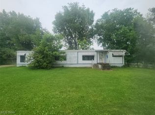 11291 East Ave, Sandyville, OH 44671