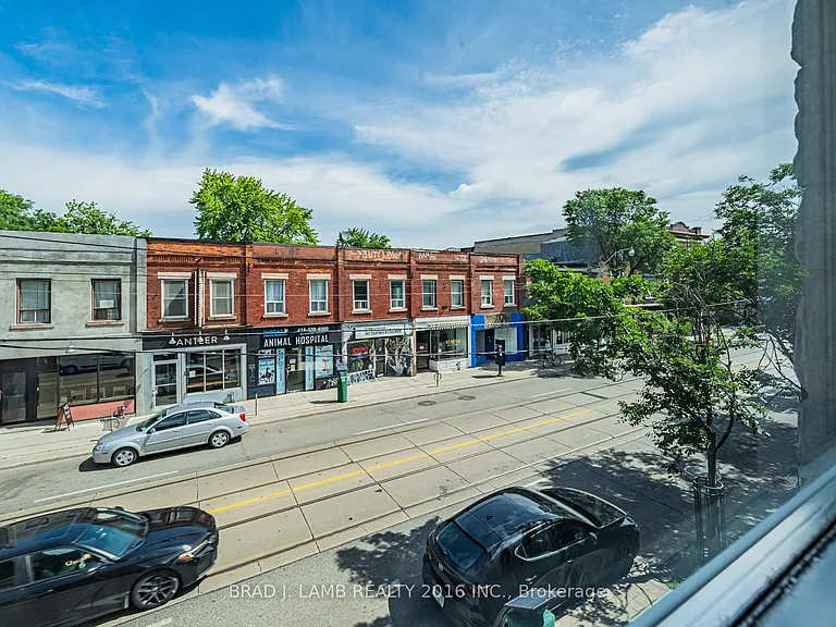 1457 Dundas St W #1 — Photo 26