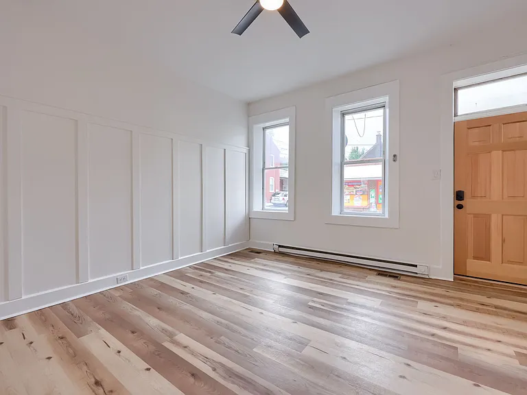 319-319 S Lime St #1 — Photo 13