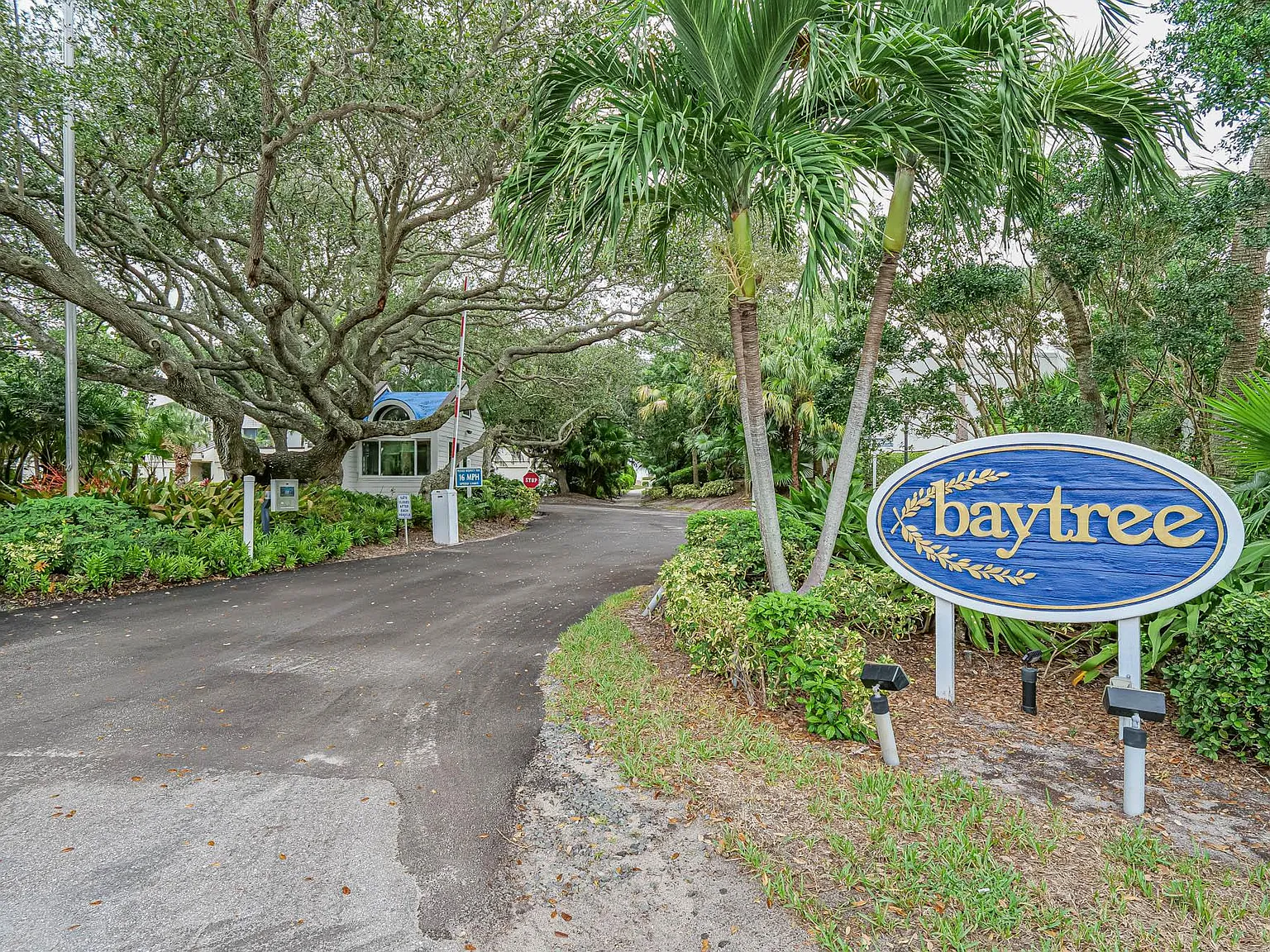 2 bed, 1615 sqft, $10,000 — Photo 1